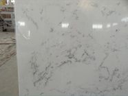 Cararraの白い人工的な水晶平板、93%の台所のための自然な水晶石